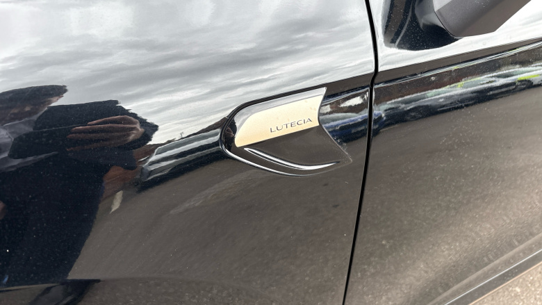 Renault Clio 1.6 E-TECH Hybrid 140 Lutecia SE 5dr Auto Hybrid Hatchback